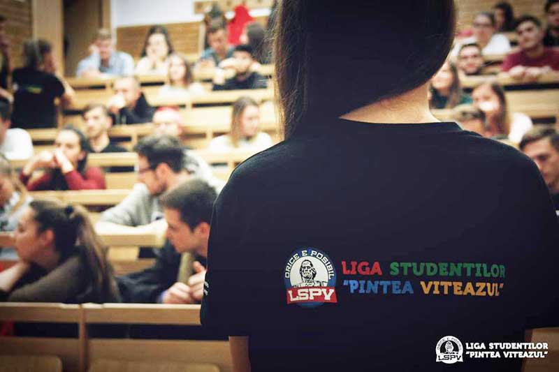 Studenții CUNBM și-au putut evalua cadrele didactice