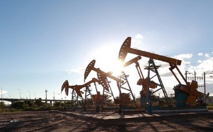 Lucrătorii din industria extracției petrolului și a gazelor s-ar putea pensiona mai devreme