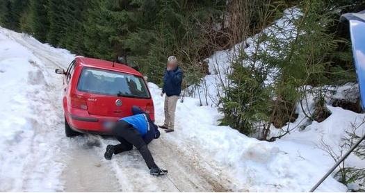 Turiști salvați de jandarmi în Baia Borșa