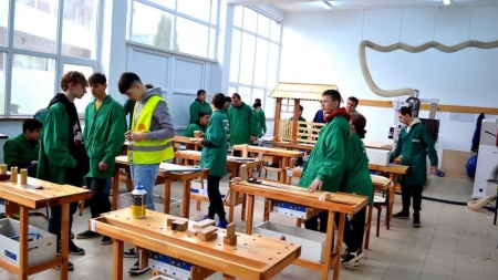 A avut loc Olimpiada Județeană din Aria Curriculară Tehnologii: Ce rezultate au obținut elevii de la ”Anghel Saligny” Baia Mare