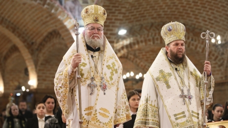 Unde vor sluji duminică, 4 august, PS Iustin și PS Timotei Sătmăreanul