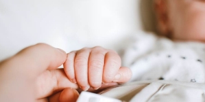 La Spitalul Județean Baia Mare se reiau cursurile de pregătire a gravidei pentru naștere și lăuzie