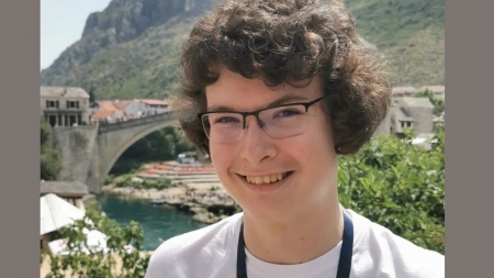 Lucacistul Victor Dragoș a câștigat Trofeul „Ioana Zelina” din cadrul concursului regional „Prin labirintul matematicii”