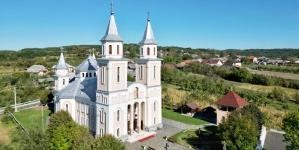 Artiști îndrăgiți vor susține un recital de pricesne la biserica din Fărcașa