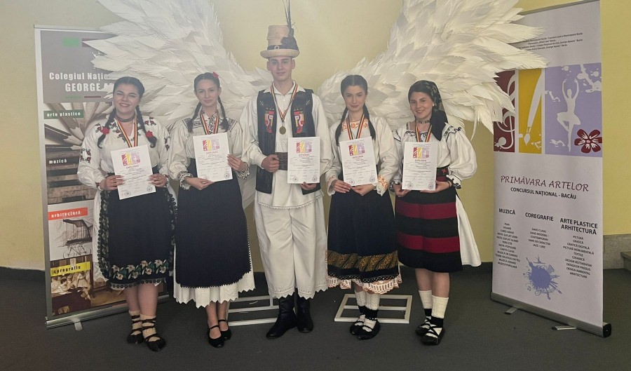 Cinci tineri interpreți din Maramureș au fost premiați în cadrul Concursului Național „Primăvara Artelor” de la Bacău