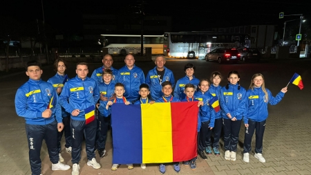 Sportivii din cadrul C.S. Condor Baia Mare, pe podium la Campionatul mondial de Karate-Shotokan din Bulgaria