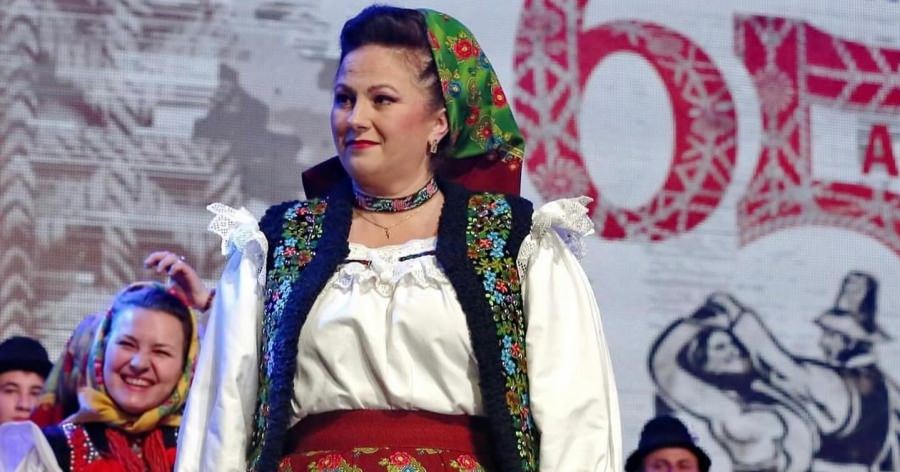 Aniversare: Iuliana Dragoș, directorul Ansamblului Folcloric Național „Transilvania”, împlinește o frumoasă vârstă