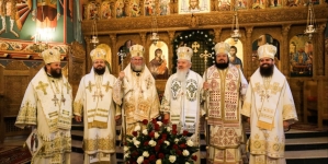 Șase ierarhi au slujit la Mănăstirea Rohia cu ocazia împlinirii a 30 de ani de arhierie a Preasfințitului Părinte Iustin