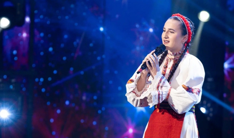 Lăpușeanca Victoria Petrenciuc a primit patru de DA la emisiunea „Românii au talent”