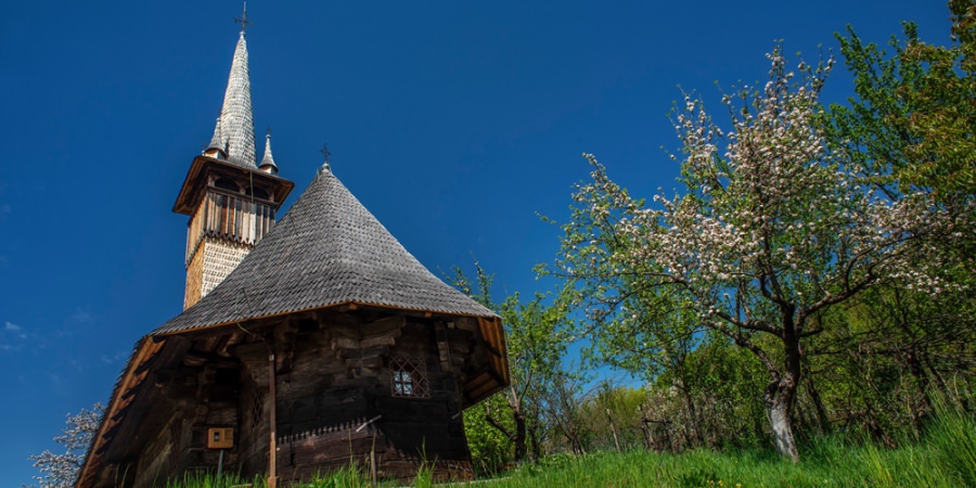 Povestea bisericii monument din cadrul Muzeul Satului din Baia Mare