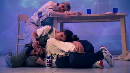 Delfini, Blue Love, Heaven sau Povești din bucătărie, la Teatrul Municipal din Baia Mare