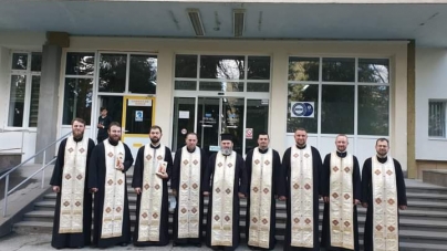 Taina Sfântului Maslu la Spitalul TBC