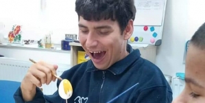 Tinerii de la „Esperando” se pregătesc de Paște