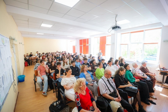 „Neajunsul de a te fi născut”, activitatea de la Colegiul Național „Mihai Eminescu”, dedicată filosofului Emil Cioran