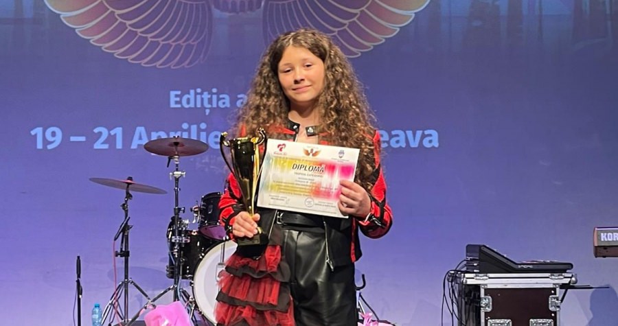 Maramureșeanca Ania Ilinca Ghișe, premiată în cadrul Festivalului internațional de muzică ușoară pentru copii și adolescenți “Voci de Îngeri”