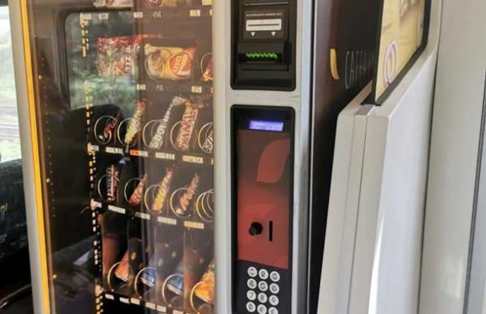 Automatele comerciale vor începe să aducă amenzi