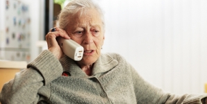 Nu vă mai lăsați păcăliți! Acceptarea telefonică a unei oferte nu echivalează cu semnarea unui contract