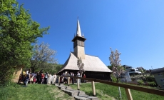 Evenimente la Muzeul satului: hramul bisericii, vernisaj și concert al Coralei Armonia