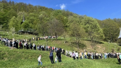 Calea Crucii la mănăstirea „Sfânta Maria” din Baia Mare