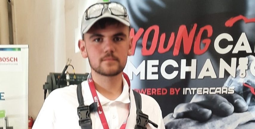 Cătălin Mureșan de la CT Anghel Saligny, rezultat bun la competiția ”Young Car Mechanic”