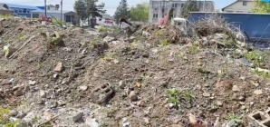 Depozit ilegal de gunoaie, descoperit lângă Baia Mare