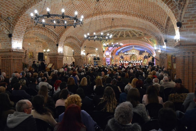 „Din suflet de creștin”, concert de pricesne la Catedrala „Sfânta Treime”