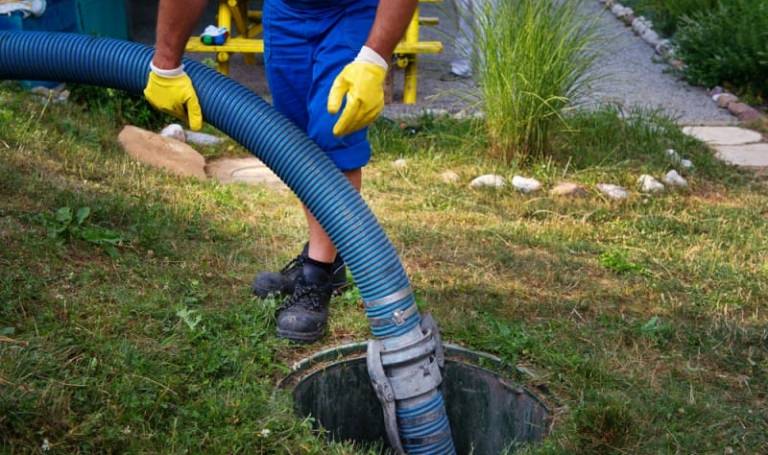 Controale la autorizarea foselor septice din județ. Primăriile trebuie să țină un registru