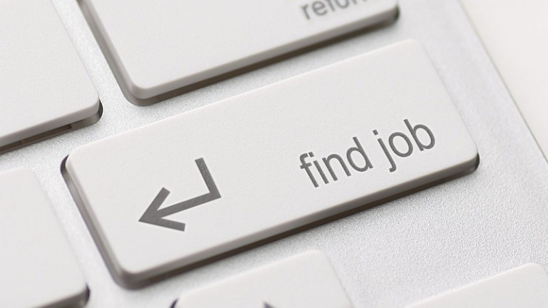 Aproape 400 de posturi vacante, în Maramureș