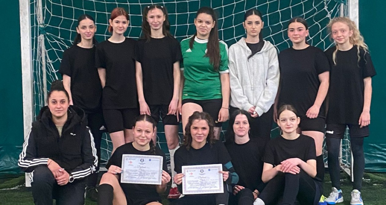Olimpiada Națională a Sportului Școlar la Fotbal Fete: ”Nicolae Titulescu”, campioană a Județului Maramureș, la U16