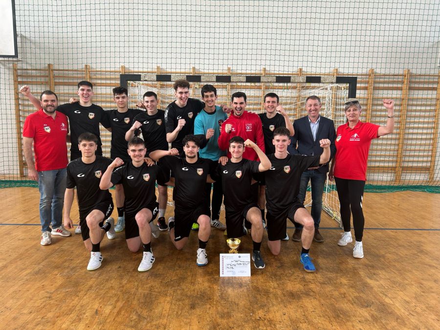 Olimpiada Națională a Sportului Școlar la Handbal Băieți: ”Anghel Saligny”, campioană la nivel regional, pe licee