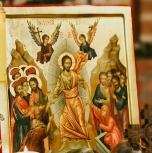 Îndrumări părintești ale Preasfințitului Iustin pentru preoții, consiliile parohiale și credincioșii din Episcopia Maramureșului și Sătmarului înainte de Învierea Domnului!