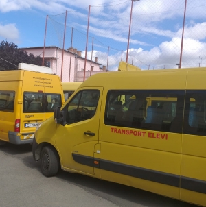Călin Bota, deputat PNL: ”Autobuzele școlare nu mai pot transporta decât elevi şi profesori”