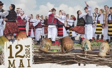Portul tradițional românesc va fi sărbătorit duminică în Baia Mare; Se organizează o paradă, un concurs și o expoziție