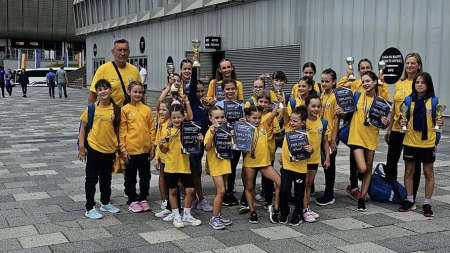 Performanță: 27 de medalii obținute de sportivii CSM Baia Mare la Campionatul Național de Fitness și Challange – Cadeți