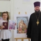 O elevă din Republica Moldova vernisează la Centrul Cultural Pastoral din Sighet expoziția „Icoana din sufletul copilului”