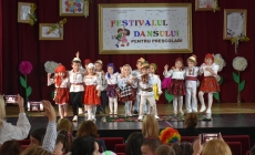 Bucurie și talent: La Borșa s-a desfășurat ediția a XVIII-a a Festivalului Județean de Dans pentru Preșcolari