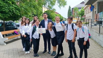 Corul Școlii Gimnaziale „Dr. Victor Babeș” Baia Mare, premiul I la Concursul „Magia artelor”