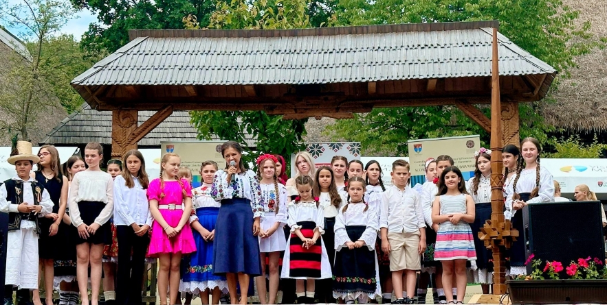 Elevii Școlii Populare de Artă Baia Mare vă invită la spectacolul de final de an școlar