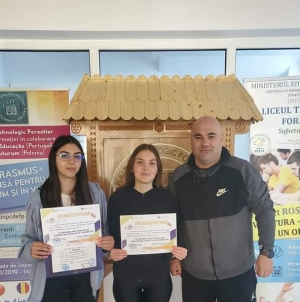 Două eleve ale Liceului Forestier din Sighet s-au întors acasă cu trei diplome, de la o Olimpiadă Națională