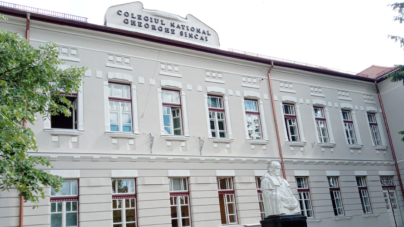 Ariana Rus Bucur de la „Șincai” s-a calificat la etapa națională a Olimpiadei de Științe pentru Juniori