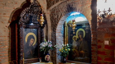 Icoana făcătoare de minuni de la Mănăstirea Rohia