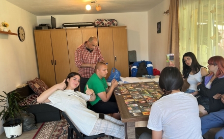 Discuții între copii și psiholog despre prietenie, în municipiul Sighetu Marmației