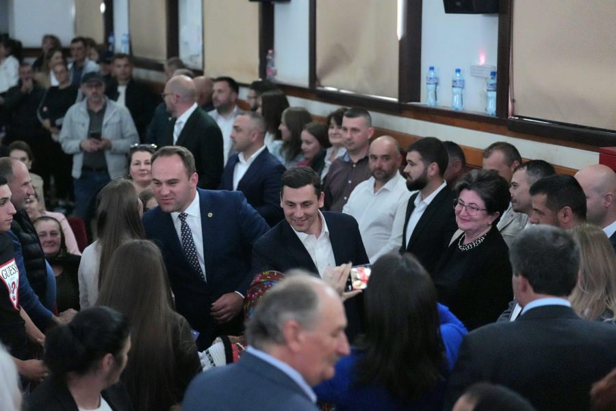 Maramureșenii susțin candidatura lui Gabriel Ștețco la președinția Consiliului Județean Maramureș