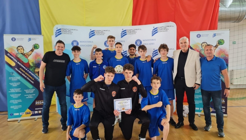 Școala ”Iorga” obține un loc meritoriu, la grupa gimnaziu, la faza națională a Olimpiadei Sportului Școlar la Handbal Băieți