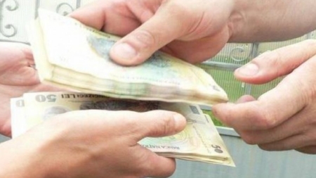 Cum dispar miliarde de euro din bugetul României