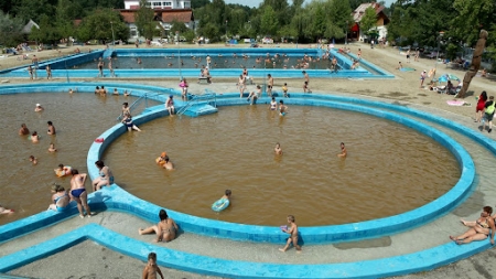 Ocna Șugatag, perla izvoarelor termale din Maramureș