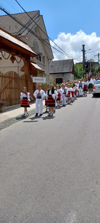 „Nu vă uitați că-s micuț”: În Budești se va desfășura cea de-a XXIII-a ediție a Festivalului Folcloric