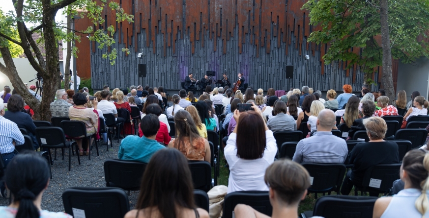 „O seară de Operă” la Colonia Pictorilor din Baia Mare