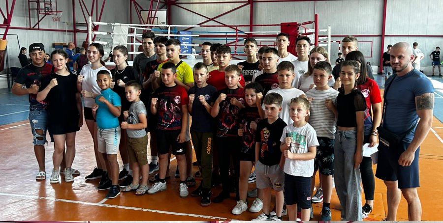 Sportivii Academiei Alpha MMA Baia Mare, rezultate foarte bune la GPF Sighet