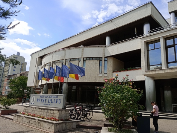 Despre iubire, credință și bunăvoință, la conferința „Karma Yoga”